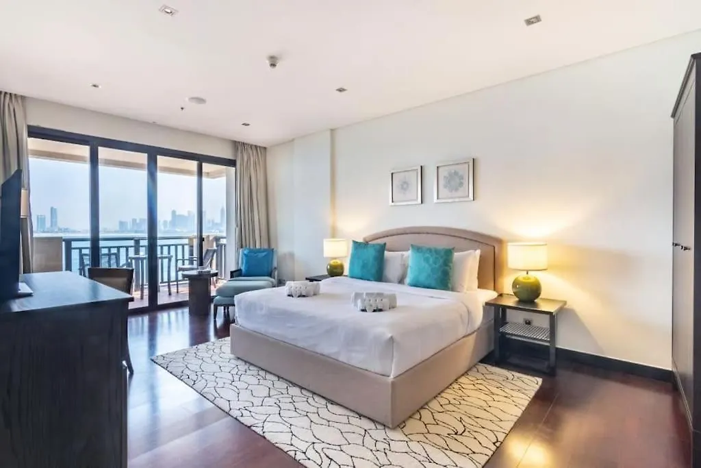 Marvelous Private Beach Apartment In Palm Dubai Within Anantara 5 Star Resort